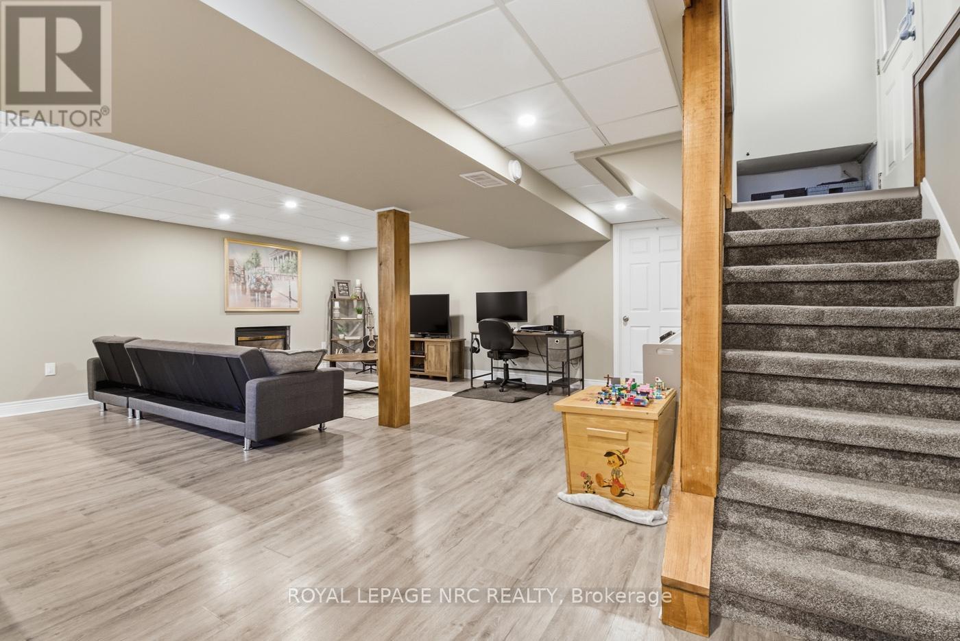 9 Greenhill Drive, Thorold, Ontario  L2V 1W4 - Photo 22 - X13028852