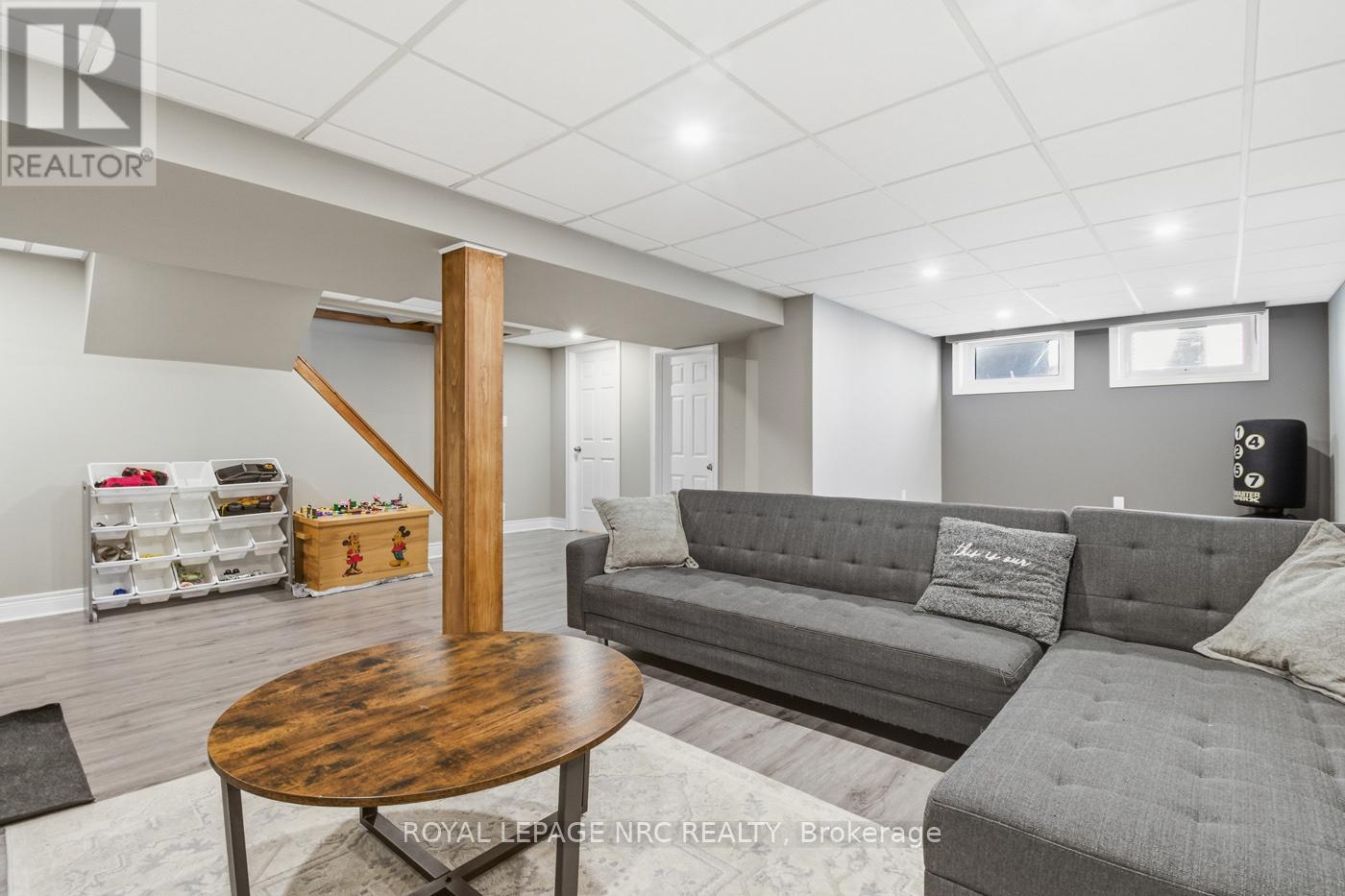 9 Greenhill Drive, Thorold, Ontario  L2V 1W4 - Photo 28 - X13028852