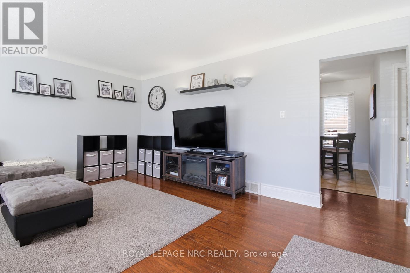 9 Greenhill Drive, Thorold, Ontario  L2V 1W4 - Photo 5 - X13028852