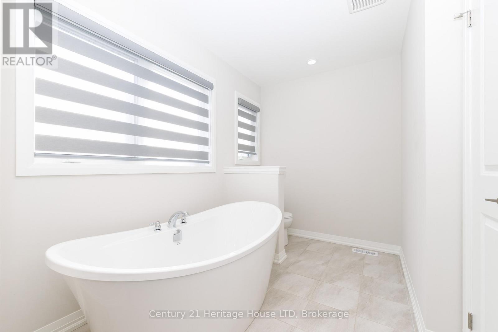 5 Wilson Drive, Thorold, Ontario  L2V 0M3 - Photo 31 - X13028904