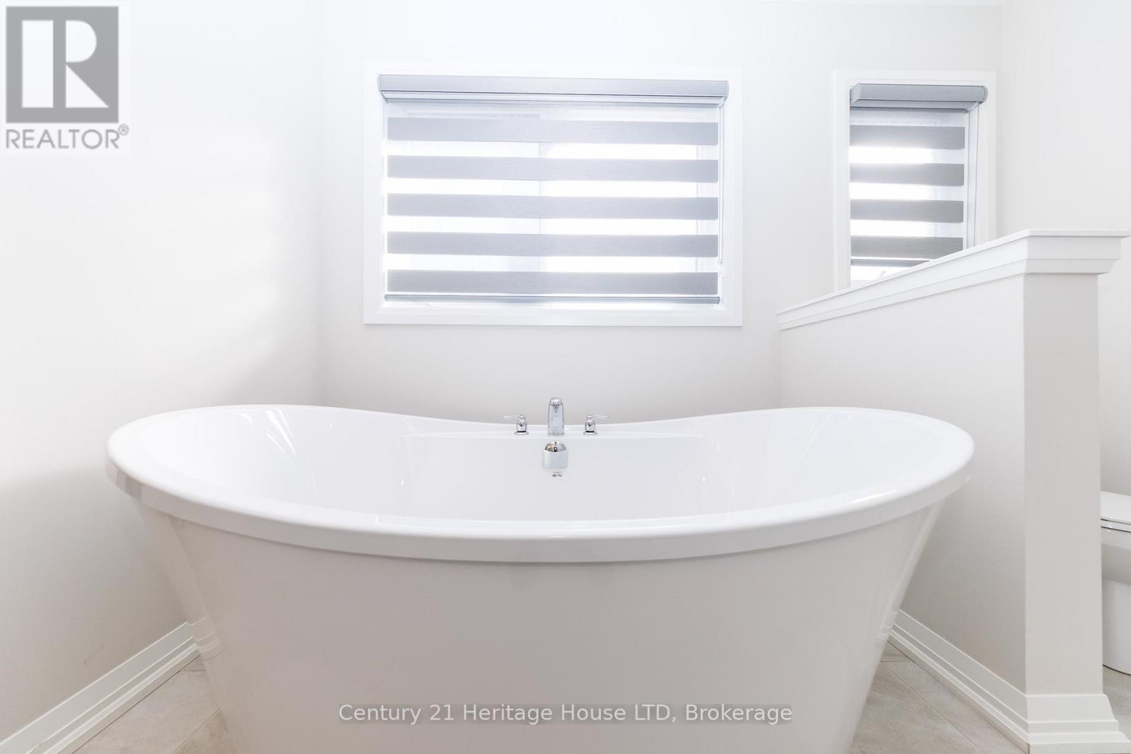 5 Wilson Drive, Thorold, Ontario  L2V 0M3 - Photo 32 - X13028904