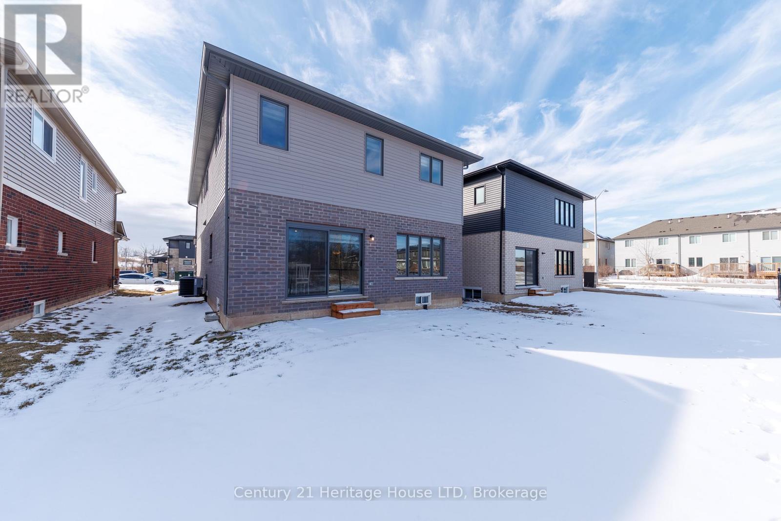 5 Wilson Drive, Thorold, Ontario  L2V 0M3 - Photo 45 - X13028904