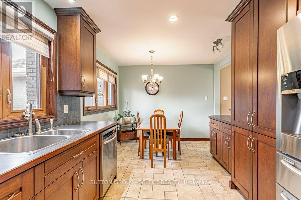 1054 Chippewa Drive, London East, Ontario  N5V 2T7 - Photo 11 - X13026742