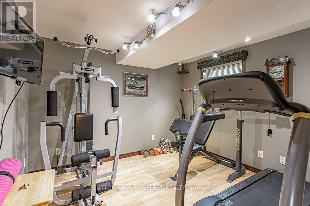 1054 Chippewa Drive, London East, Ontario  N5V 2T7 - Photo 21 - X13026742