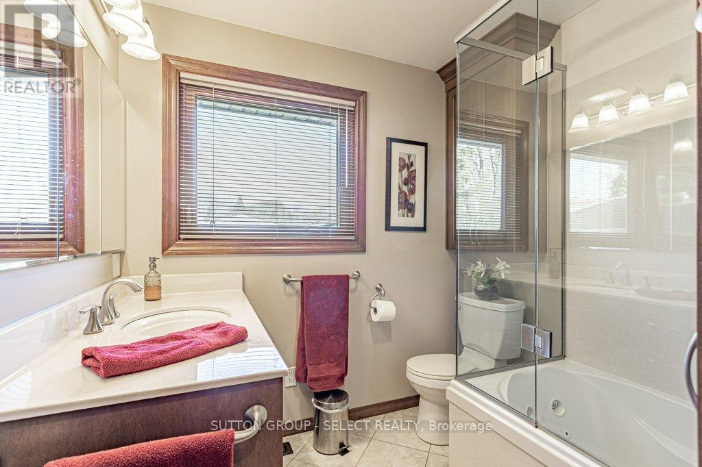 1054 Chippewa Drive, London East, Ontario  N5V 2T7 - Photo 19 - X13026742