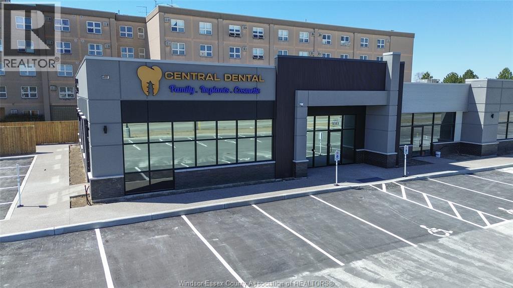 MLS# 26008855: 2385 CENTRAL AVENUE, Windsor, Canada