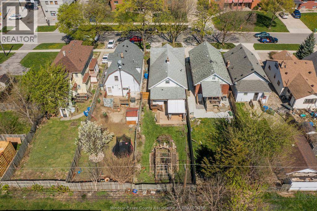 641 Cameron Avenue, Windsor, Ontario  N9B 1Z2 - Photo 5 - 26008390