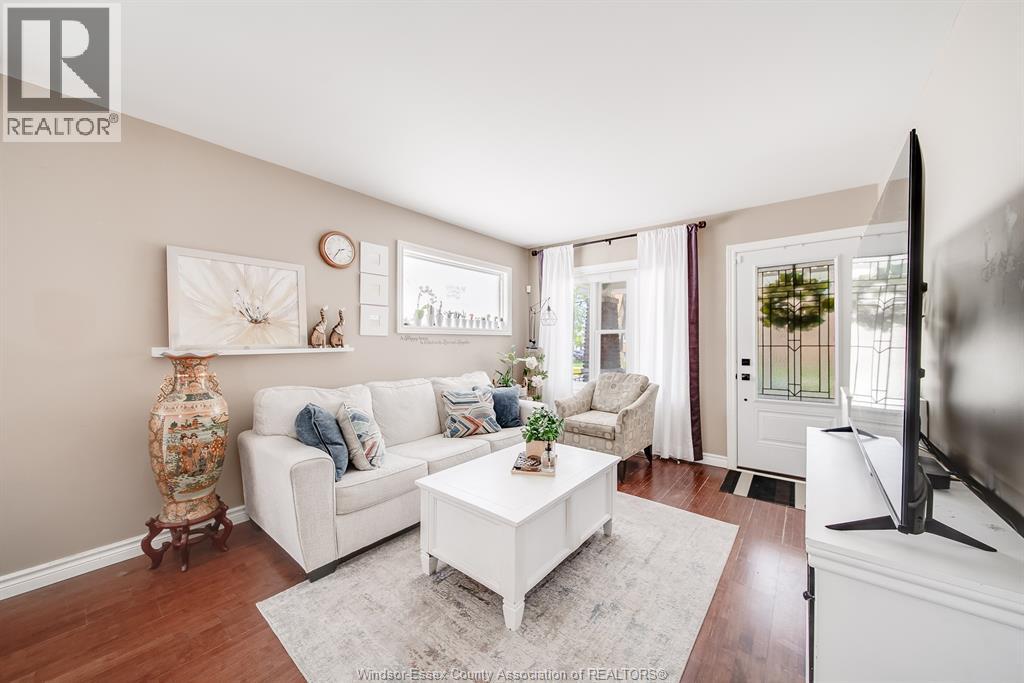 641 Cameron Avenue, Windsor, Ontario  N9B 1Z2 - Photo 7 - 26008390