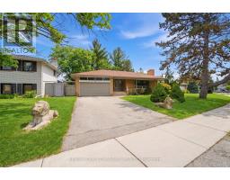 11 GROVETREE ROAD, Toronto, Ontario