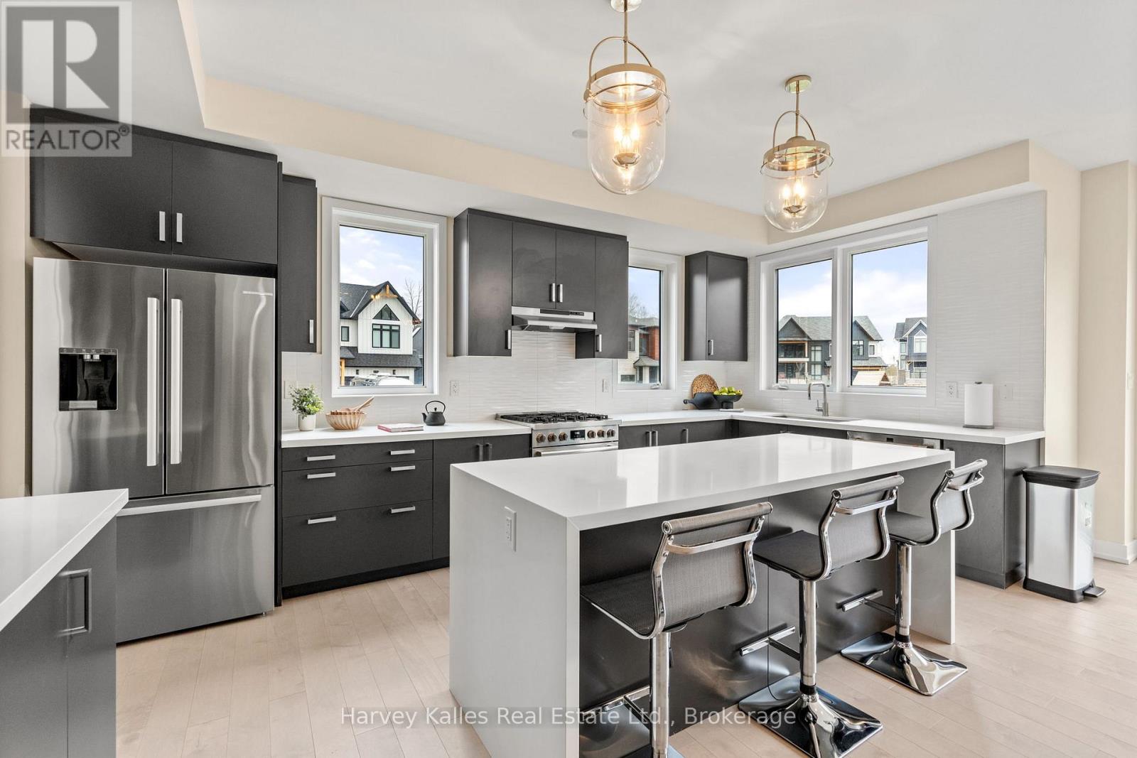 157 SPRINGSIDE CRESCENT, Blue Mountains, Ontario