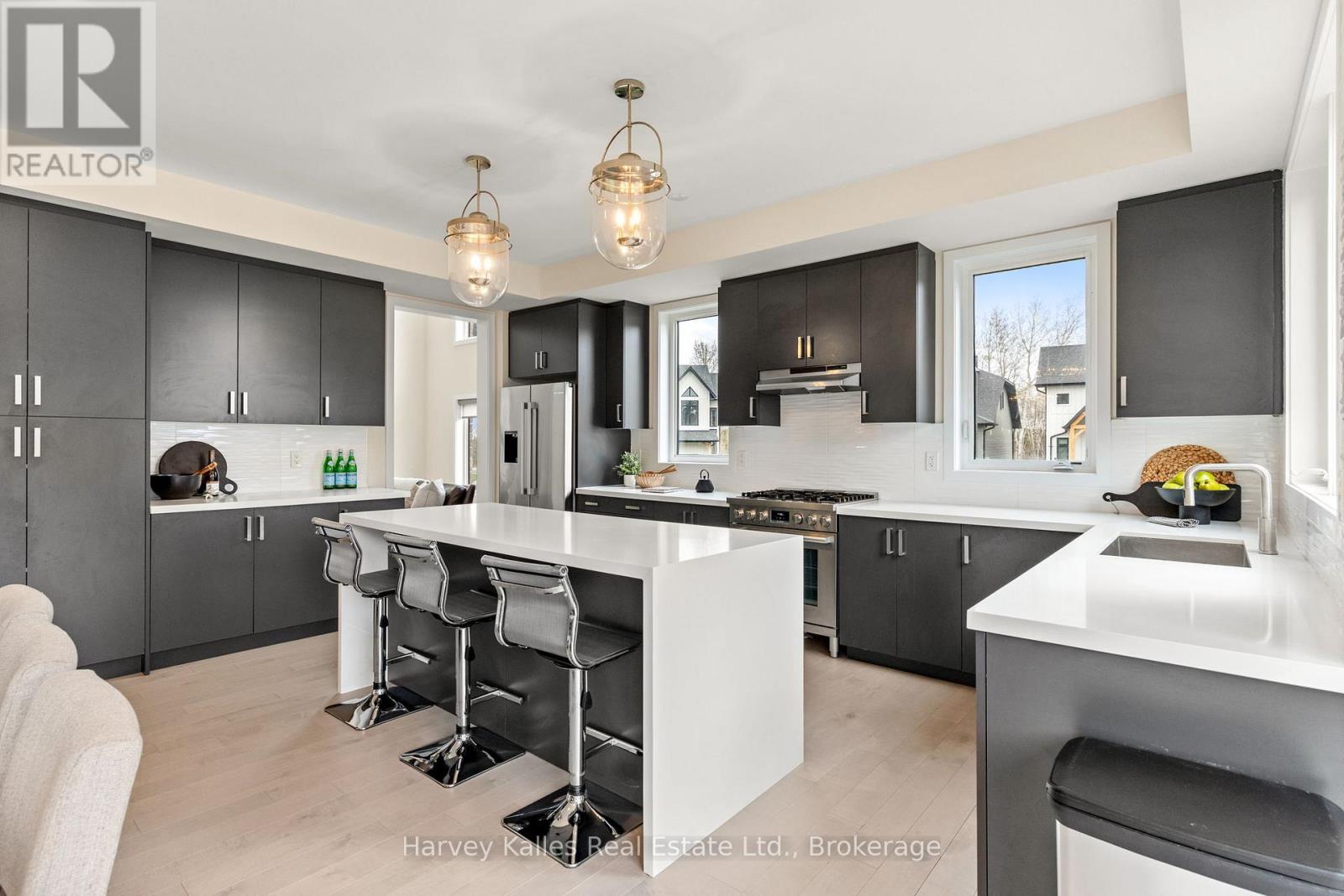 157 Springside Crescent, Blue Mountains, Ontario  L9Y 5L3 - Photo 10 - X13028940