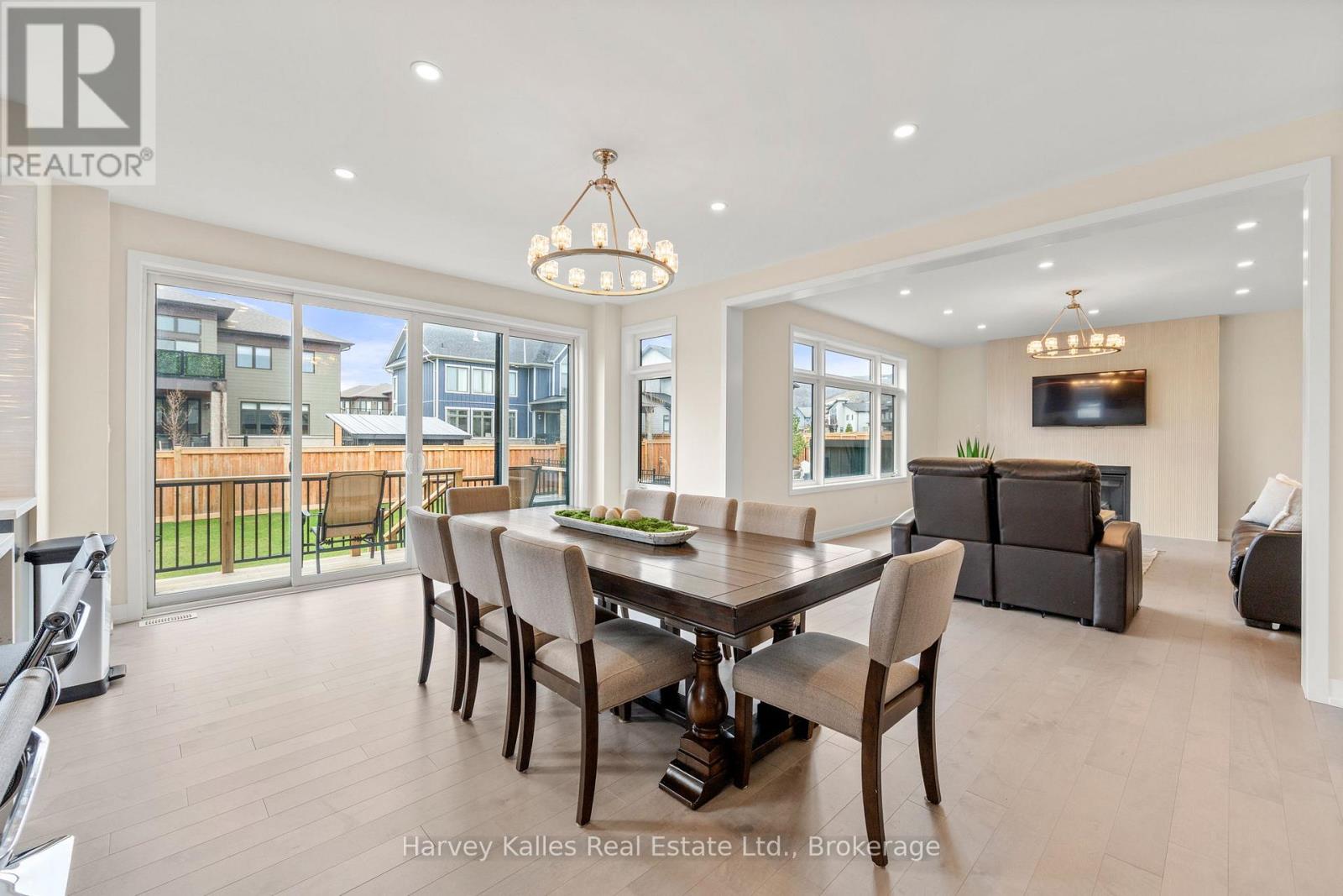 157 Springside Crescent, Blue Mountains, Ontario  L9Y 5L3 - Photo 12 - X13028940