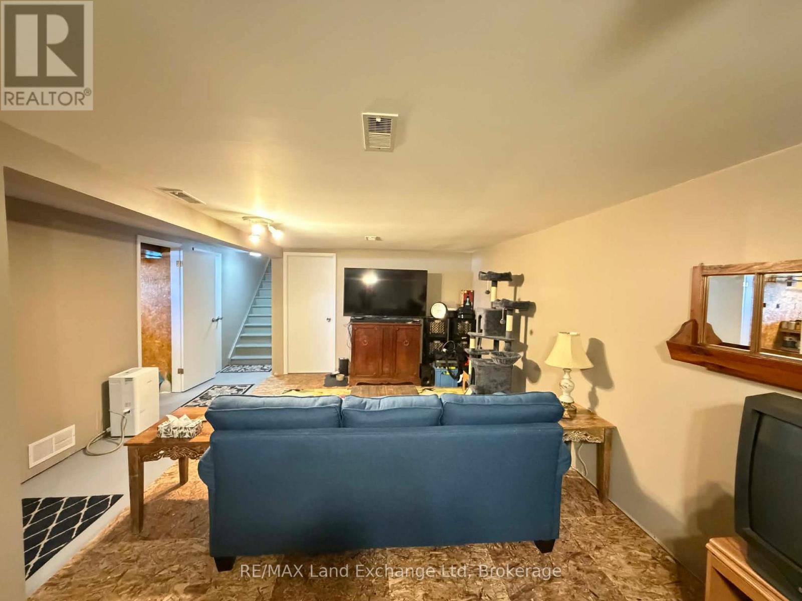 1 Jordan Drive, North Huron, Ontario  N0G 1E0 - Photo 15 - X13029054