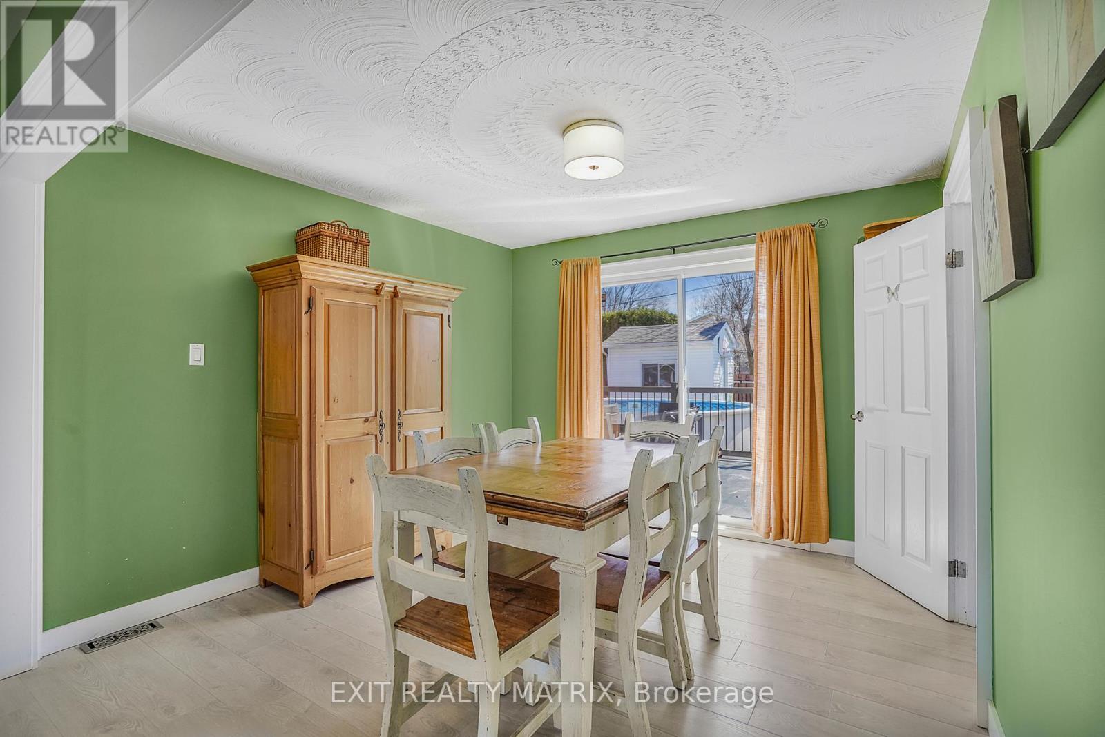 925 Ghislain Street, Hawkesbury, Ontario  K6A 3A8 - Photo 12 - X13028880