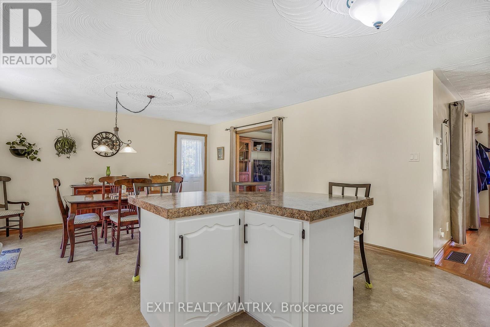 3520 Pattee Road, East Hawkesbury, Ontario  K6A 2R2 - Photo 15 - X13028890