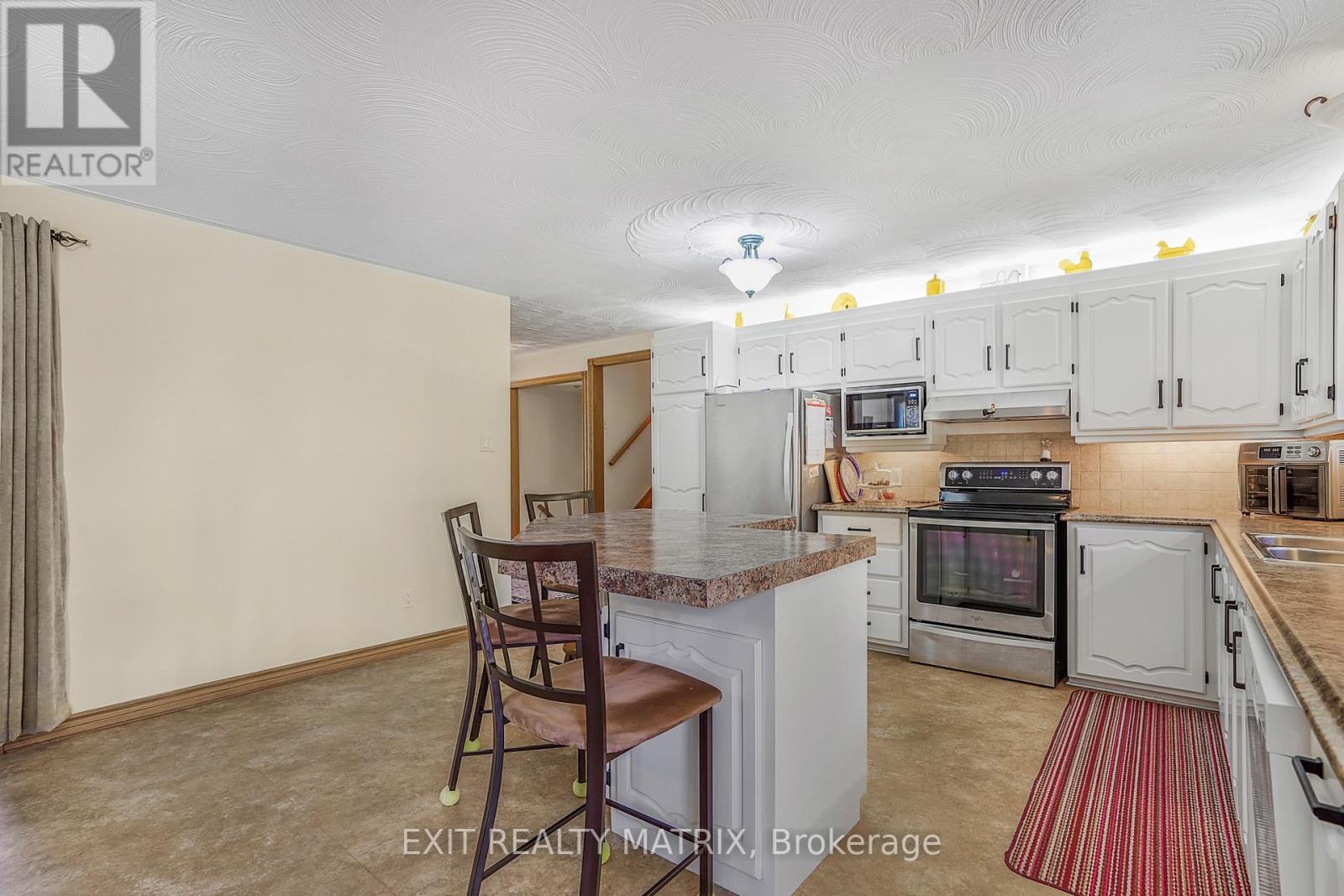 3520 Pattee Road, East Hawkesbury, Ontario  K6A 2R2 - Photo 16 - X13028890