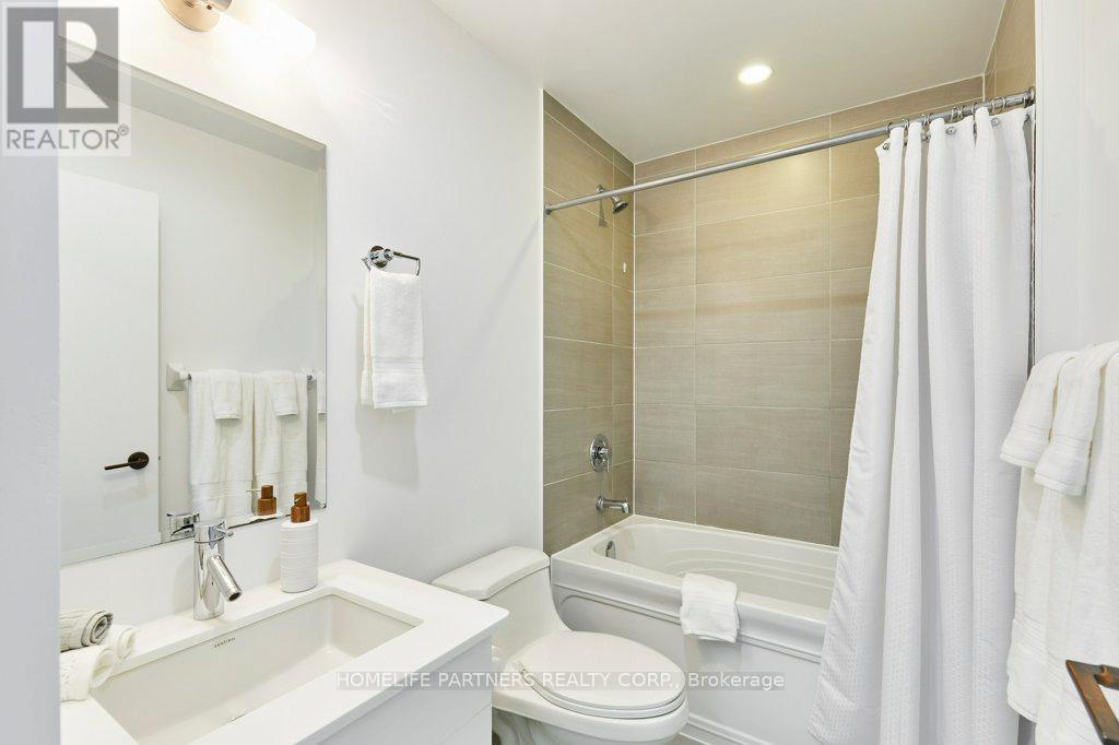 P306 - 426 University Avenue, Toronto, Ontario  M5G 1S9 - Photo 12 - C13028986