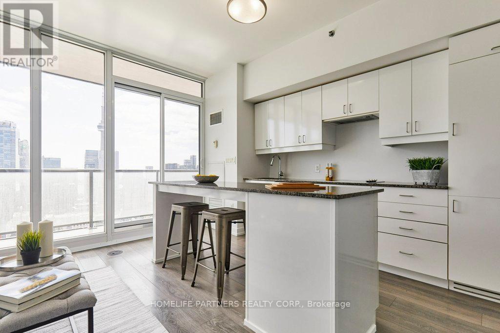 P306 - 426 University Avenue, Toronto, Ontario  M5G 1S9 - Photo 7 - C13028986