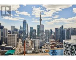 P306 - 426 UNIVERSITY AVENUE, Toronto, Ontario