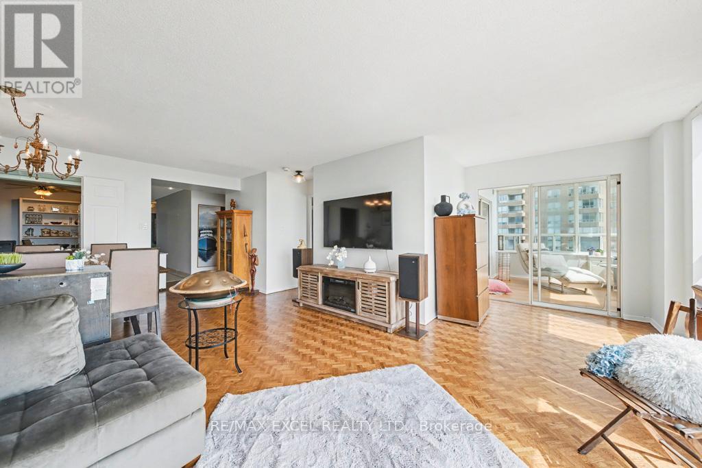 1604 - 215 Wynford Drive, Toronto, Ontario  M3C 3P5 - Photo 23 - C13028988