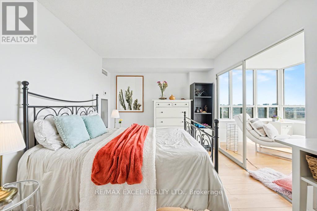 1604 - 215 Wynford Drive, Toronto, Ontario  M3C 3P5 - Photo 24 - C13028988