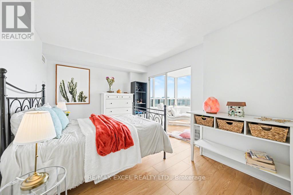 1604 - 215 Wynford Drive, Toronto, Ontario  M3C 3P5 - Photo 25 - C13028988