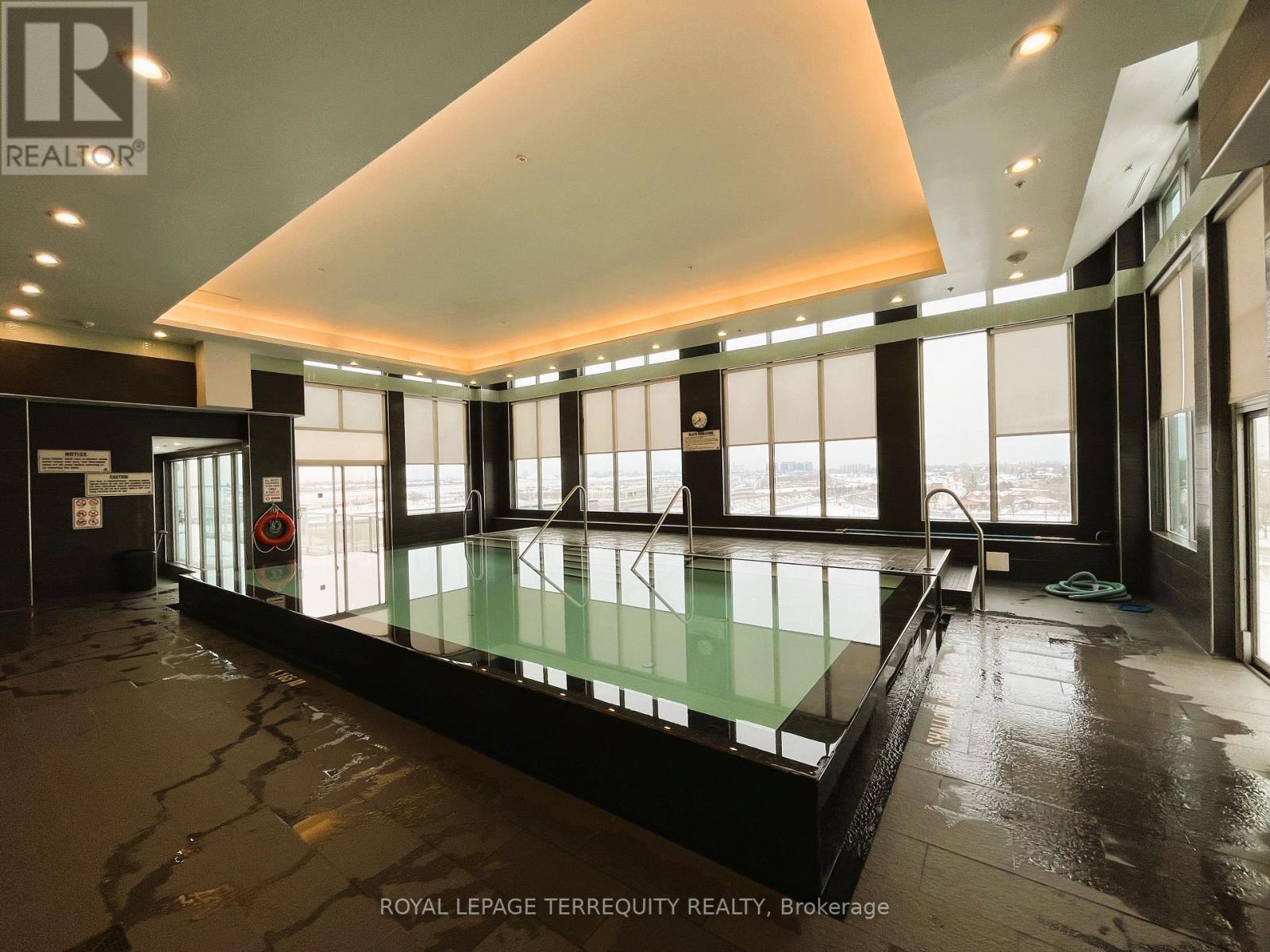 E318 - 555 Wilson Avenue, Toronto, Ontario  M3H 0C5 - Photo 20 - C13029006