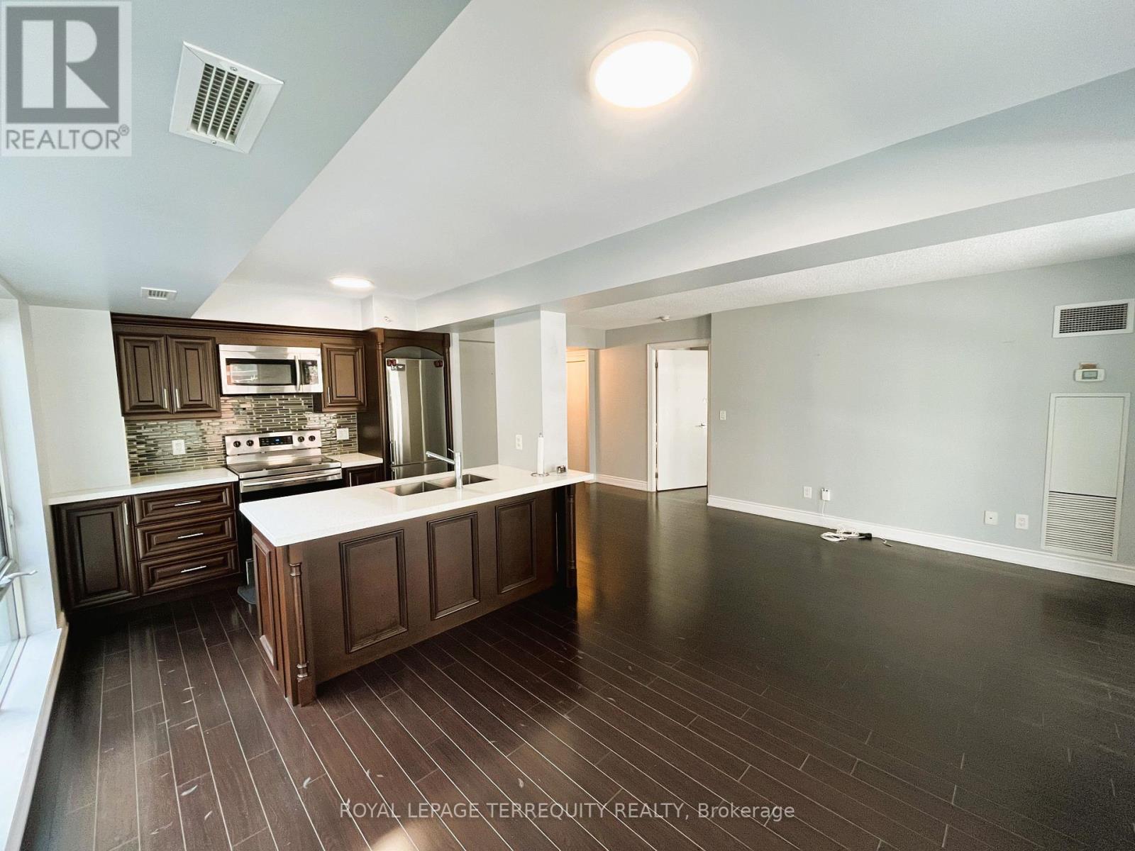 E318 - 555 Wilson Avenue, Toronto, Ontario  M3H 0C5 - Photo 3 - C13029006