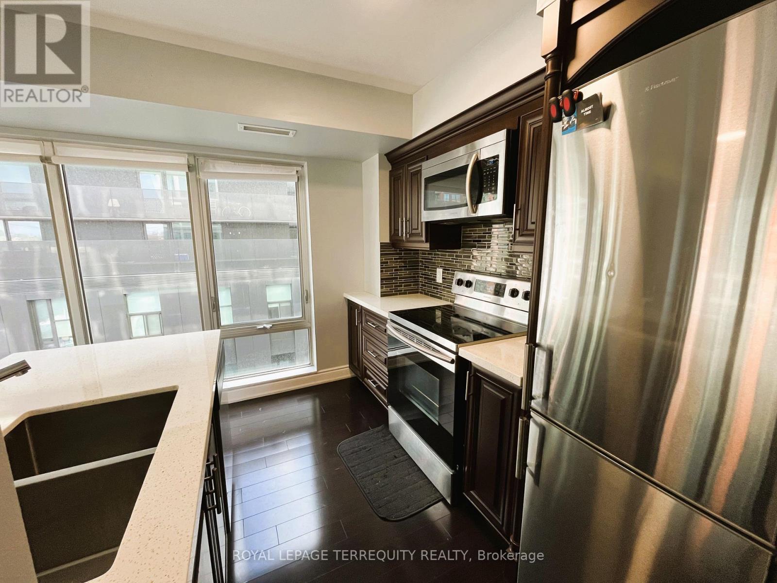 E318 - 555 Wilson Avenue, Toronto, Ontario  M3H 0C5 - Photo 5 - C13029006