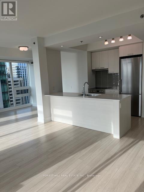 1702 - 310 Tweedsmuir Avenue, Toronto, Ontario  M5P 2Y2 - Photo 17 - C13029060