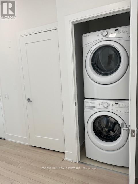 1702 - 310 Tweedsmuir Avenue, Toronto, Ontario  M5P 2Y2 - Photo 5 - C13029060