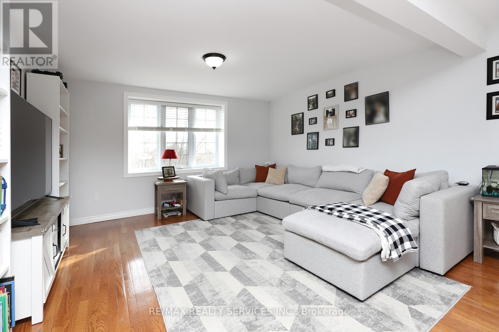 52 Crozier Street, East Luther Grand Valley, Ontario  L9W 5N6 - Photo 8 - X13027586