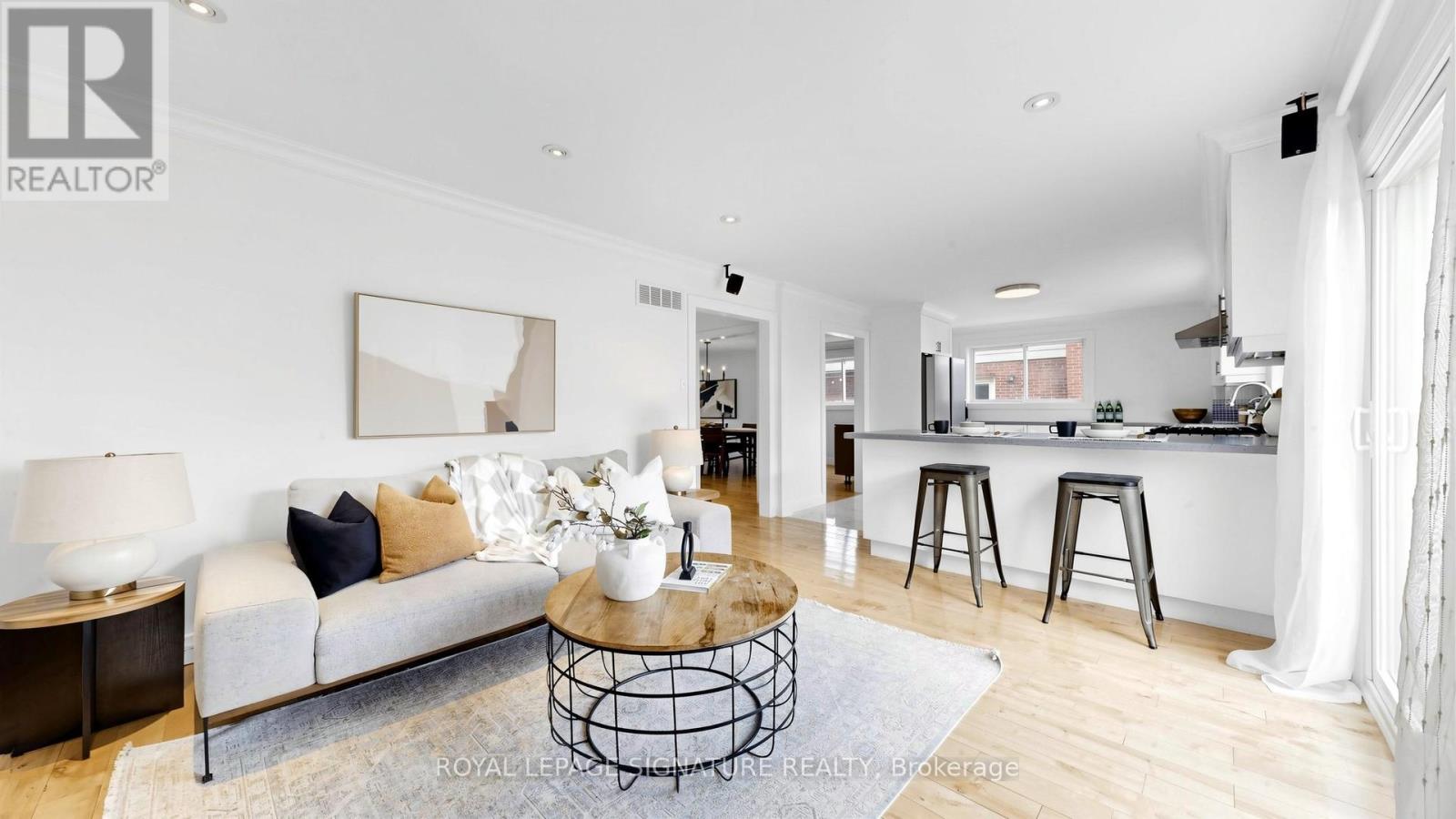 116 Oakmeadow Boulevard, Toronto, Ontario  M1E 4G7 - Photo 6 - E13028958