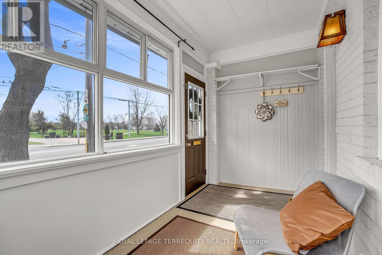 1746 Queen Street E, Toronto, Ontario  M4L 1G7 - Photo 3 - E13028970