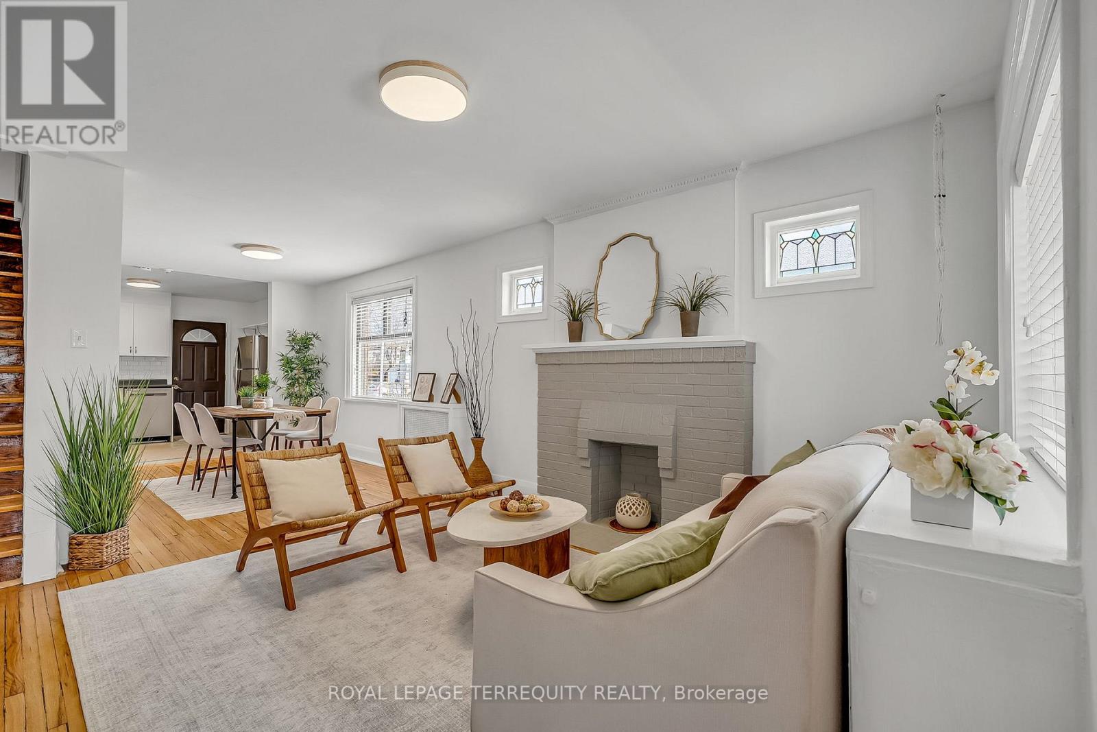 1746 Queen Street E, Toronto, Ontario  M4L 1G7 - Photo 4 - E13028970