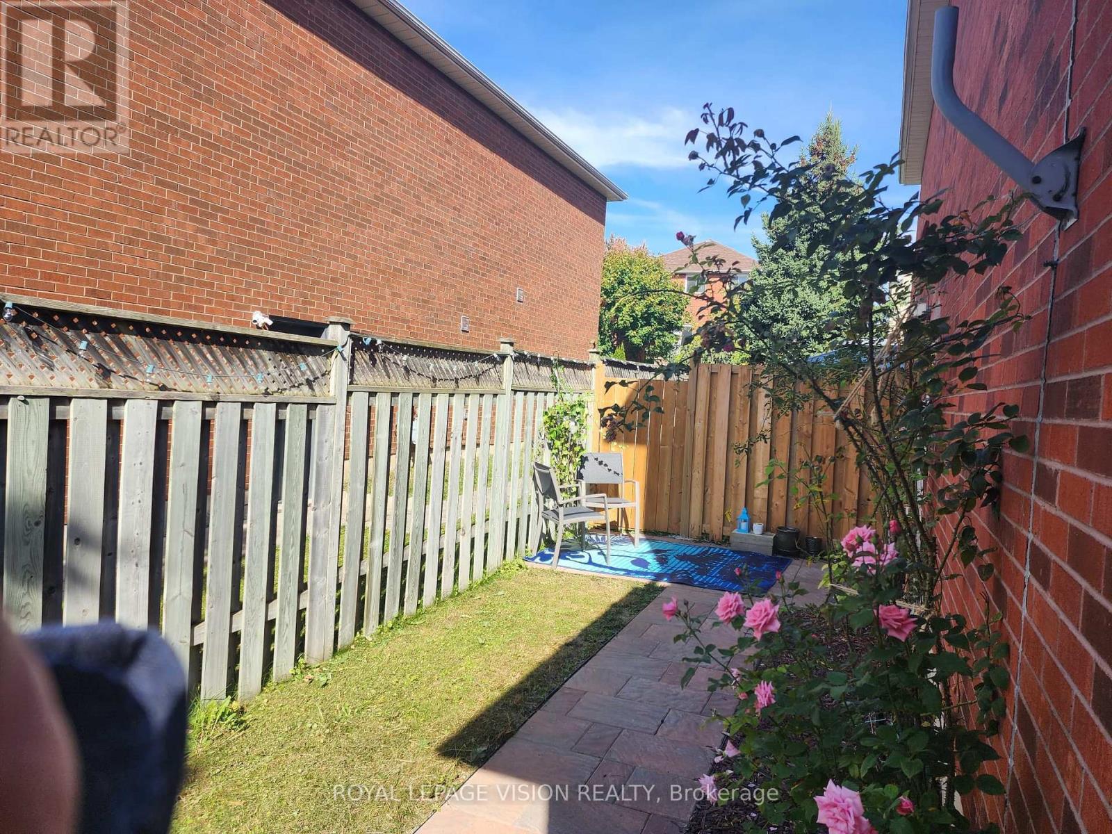 125 Hearne Cres Crescent, Ajax, Ontario  L1T 3R4 - Photo 15 - E13028982