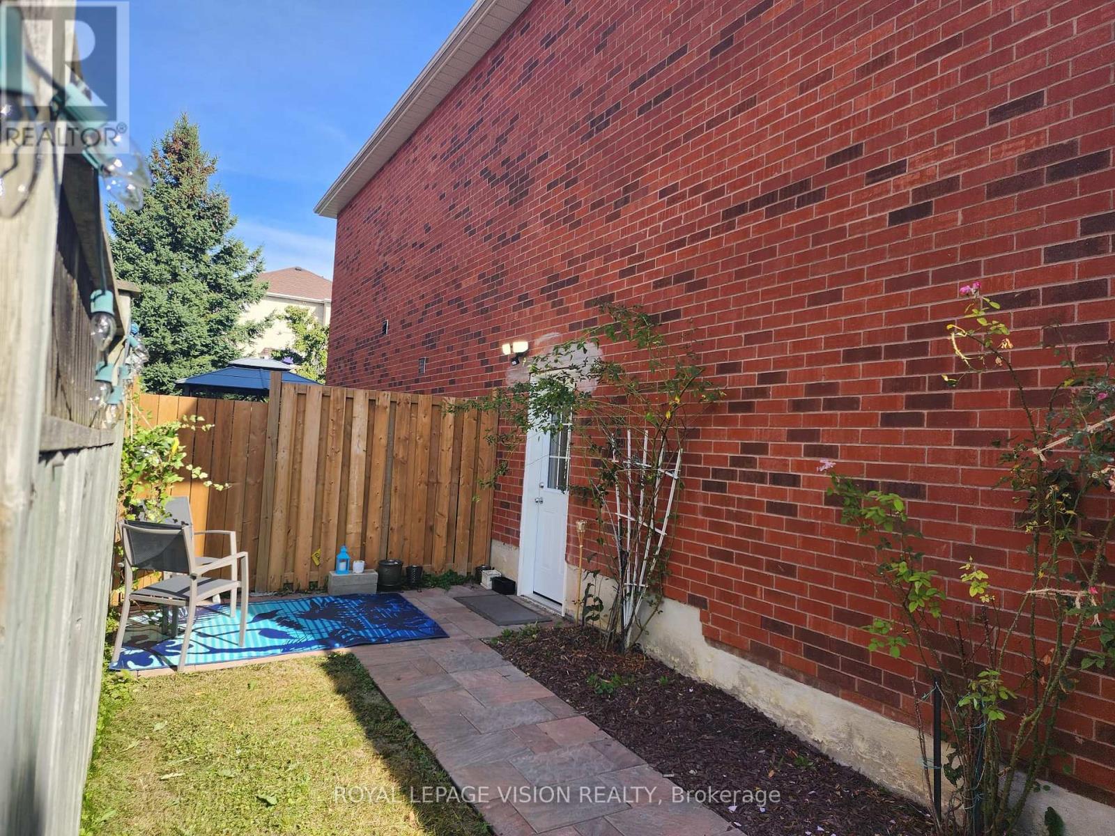 125 Hearne Cres Crescent, Ajax, Ontario  L1T 3R4 - Photo 16 - E13028982