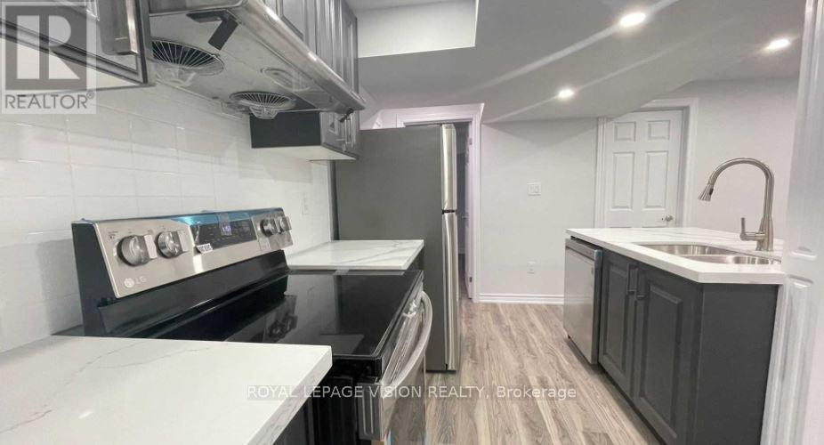 125 Hearne Cres Crescent, Ajax, Ontario  L1T 3R4 - Photo 2 - E13028982