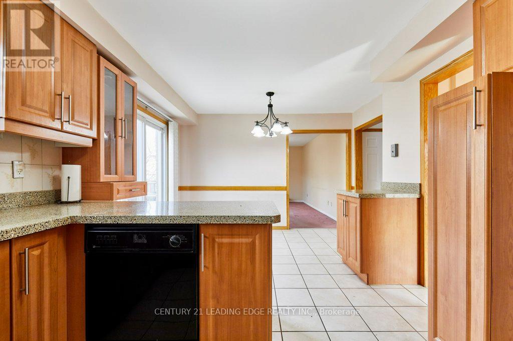 73 Charcoal Drive, Toronto, Ontario  M1C 3T9 - Photo 11 - E13028996