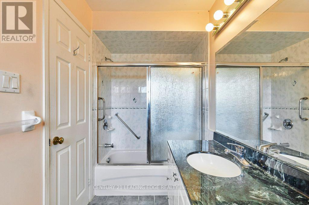 73 Charcoal Drive, Toronto, Ontario  M1C 3T9 - Photo 29 - E13028996