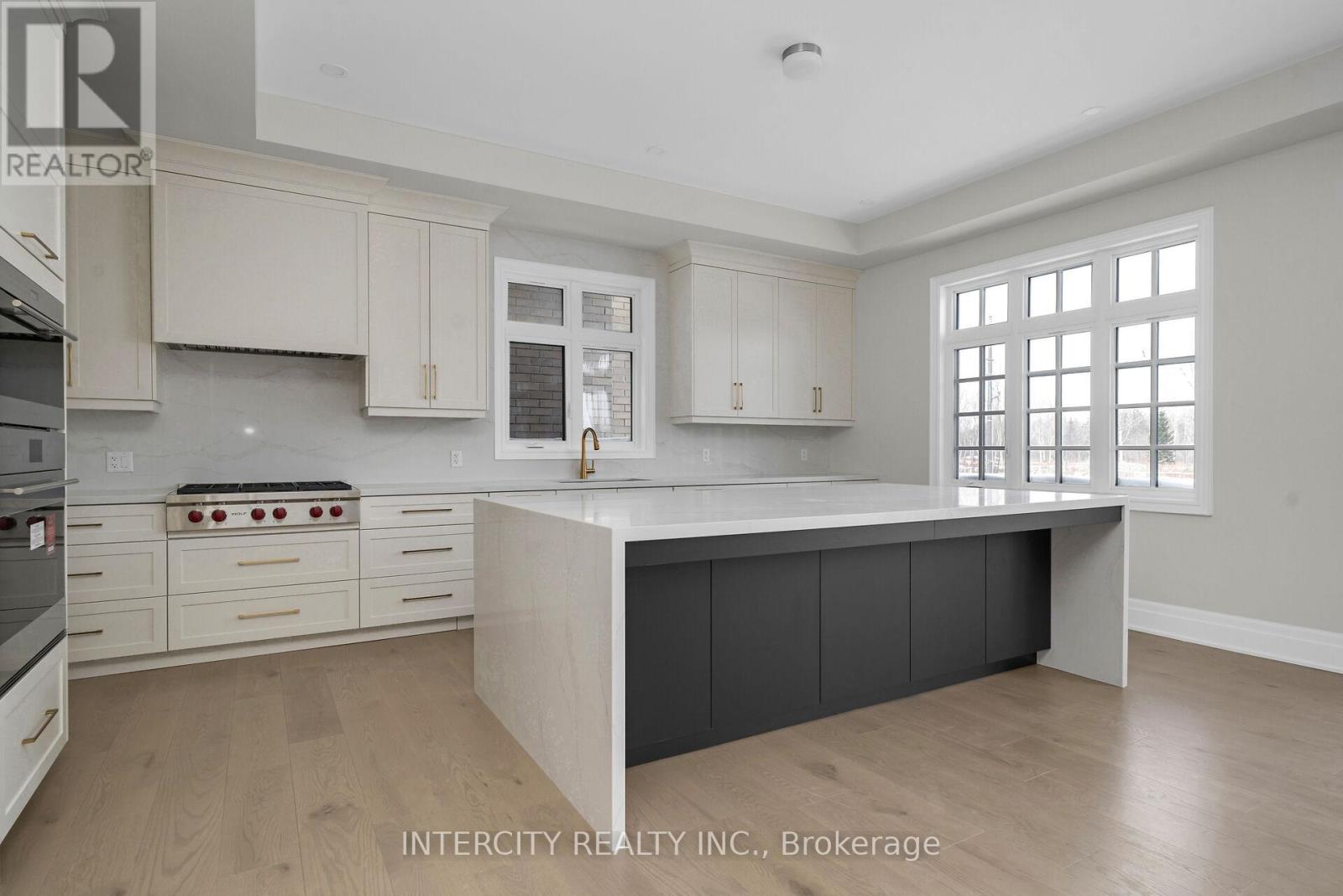 8 Heart Lake Circle, King, Ontario  L7B 0T1 - Photo 17 - N12759212