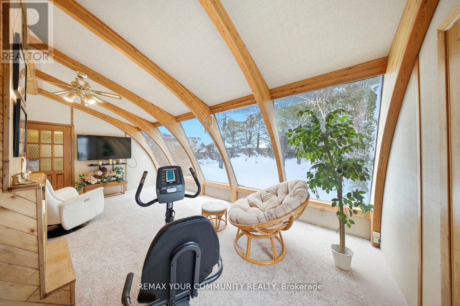 11 Grovetree Road, Toronto, Ontario  M9V 2Y1 - Photo 22 - W12709234