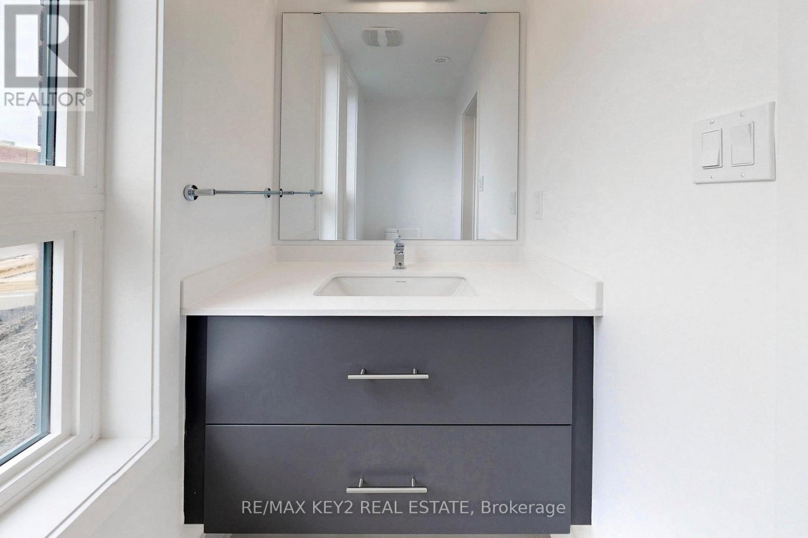 Th1 - 166 Anderson Avenue, Markham, Ontario  L6E 1A5 - Photo 16 - N13028848