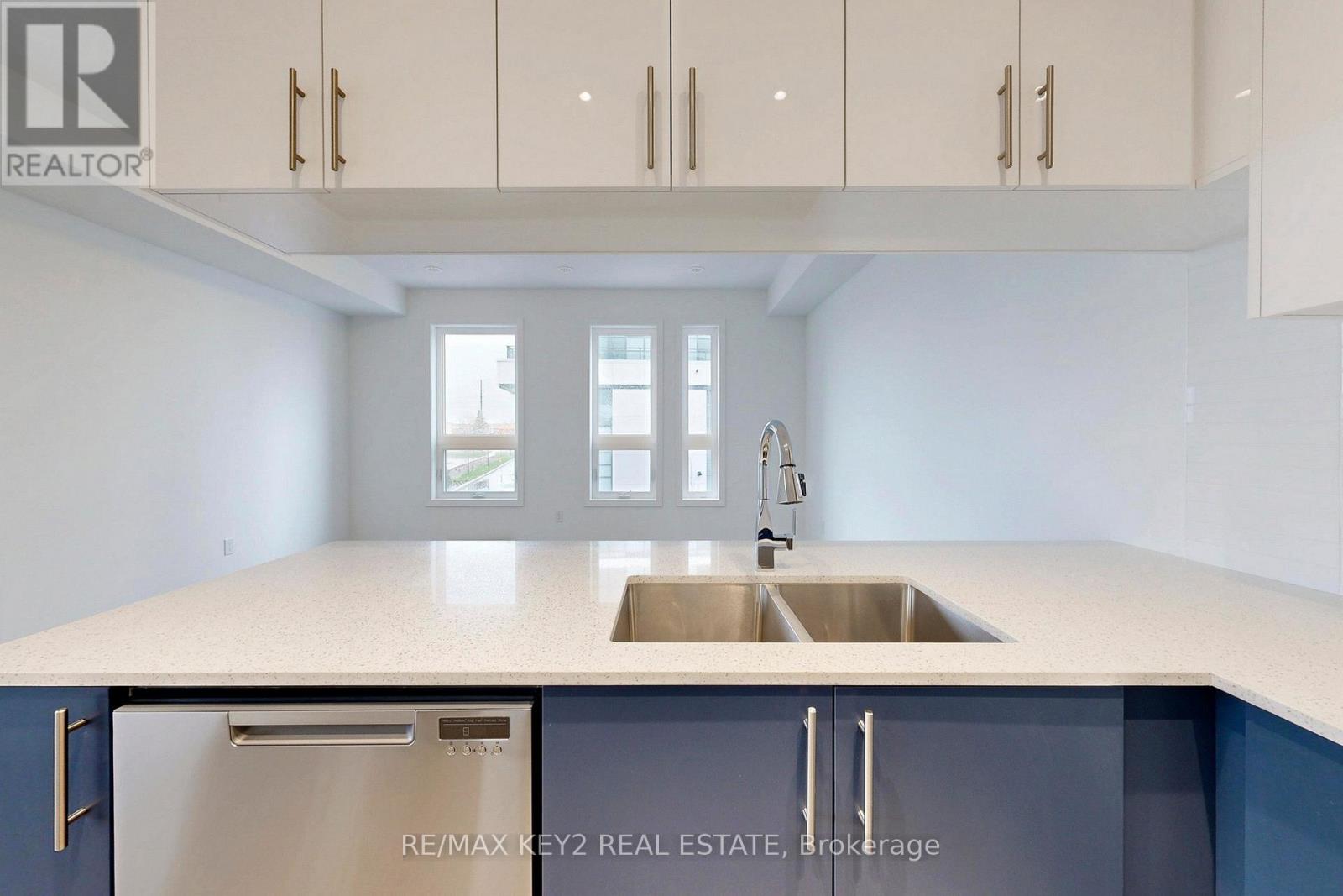 Th1 - 166 Anderson Avenue, Markham, Ontario  L6E 1A5 - Photo 26 - N13028848