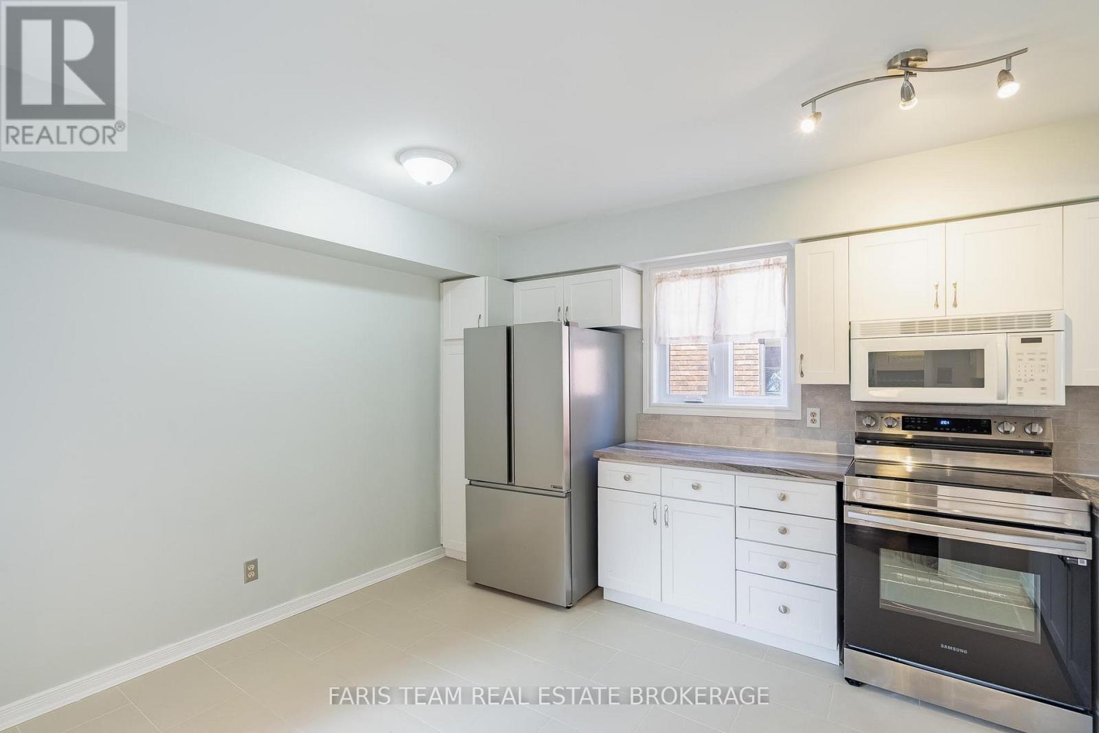 93 Riverview Road, New Tecumseth, Ontario  L9R 1S1 - Photo 6 - N13029012