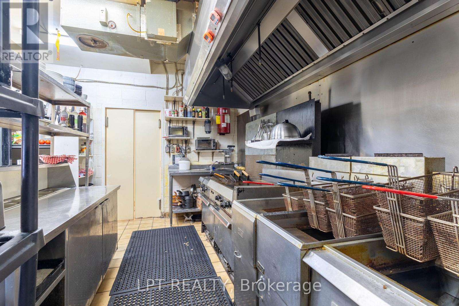 1726 Earl Haid Avenue, Severn (Coldwater), Ontario  L0K 1E0 - Photo 25 - S13028968