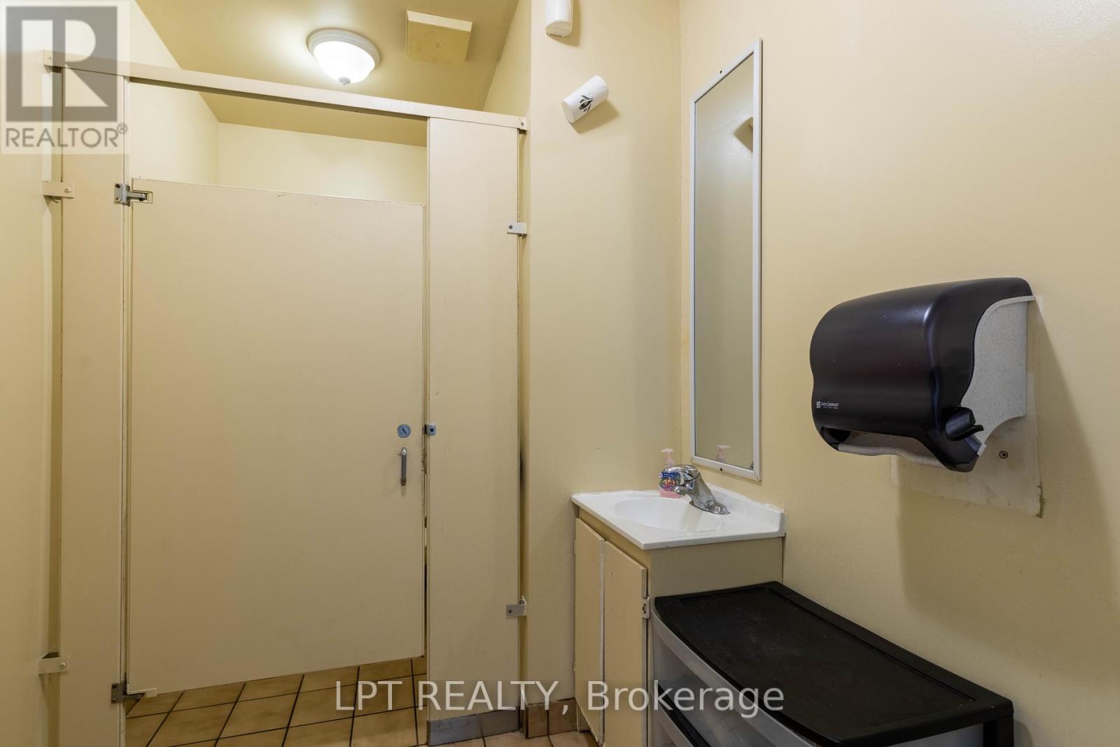 1726 Earl Haid Avenue, Severn (Coldwater), Ontario  L0K 1E0 - Photo 31 - S13028968