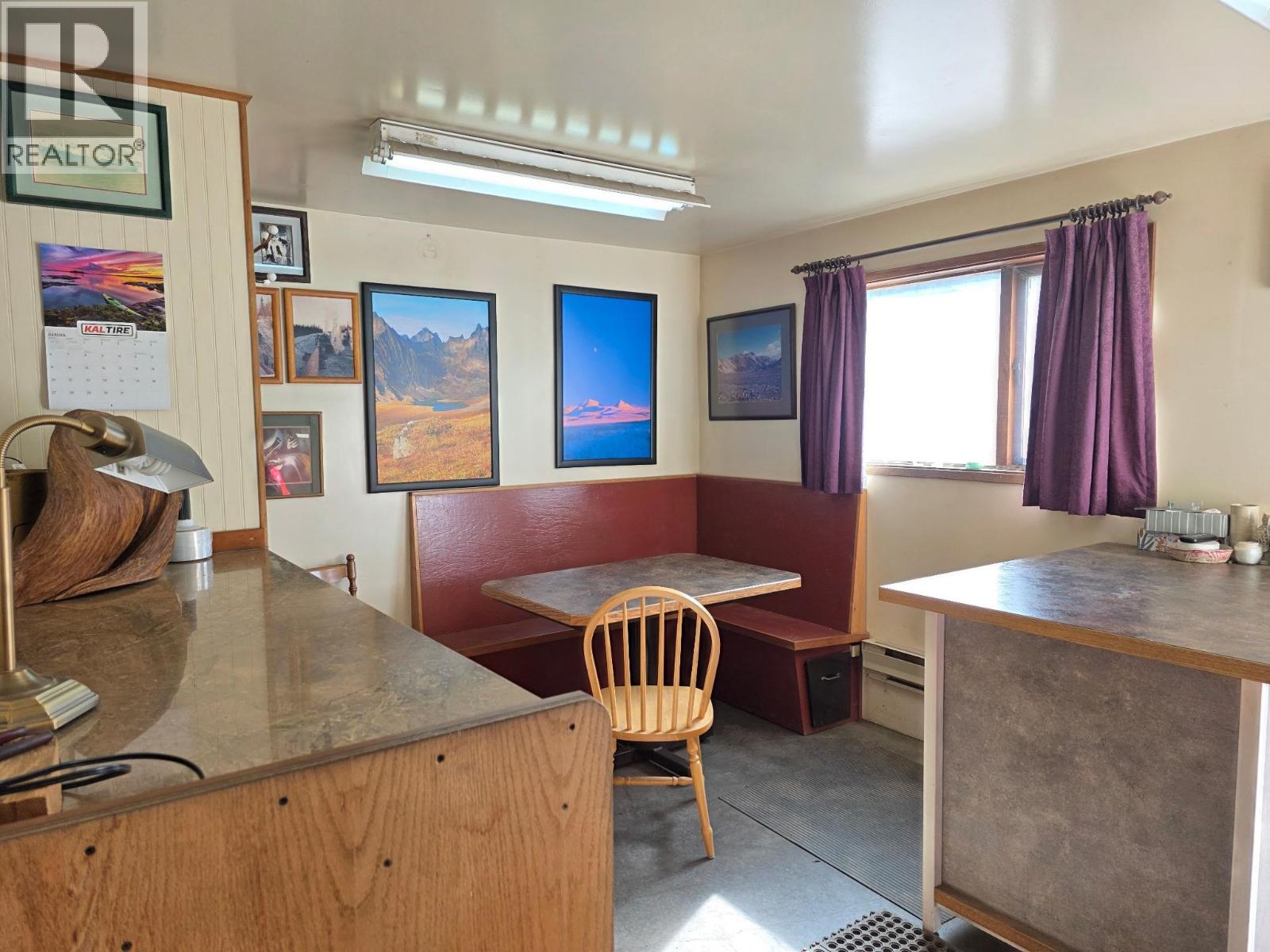 1055 Hudson Bay Mountain Road, Smithers, British Columbia  V0J 2N4 - Photo 22 - R3108704