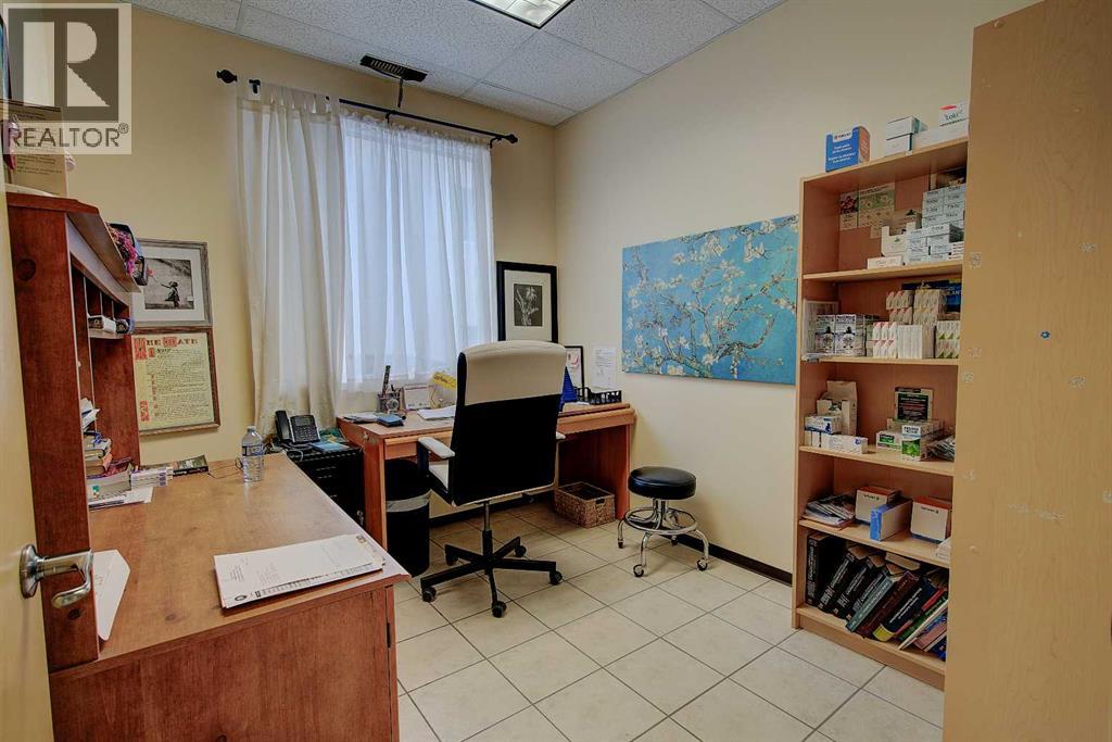 1, 5021 Parkwood Road, Blackfalds, Alberta  T0M 0J0 - Photo 9 - A2274717