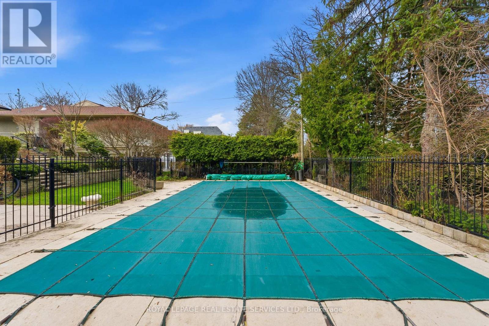 21 Princess Anne Crescent, Toronto, Ontario  M9A 2N9 - Photo 39 - W13028872